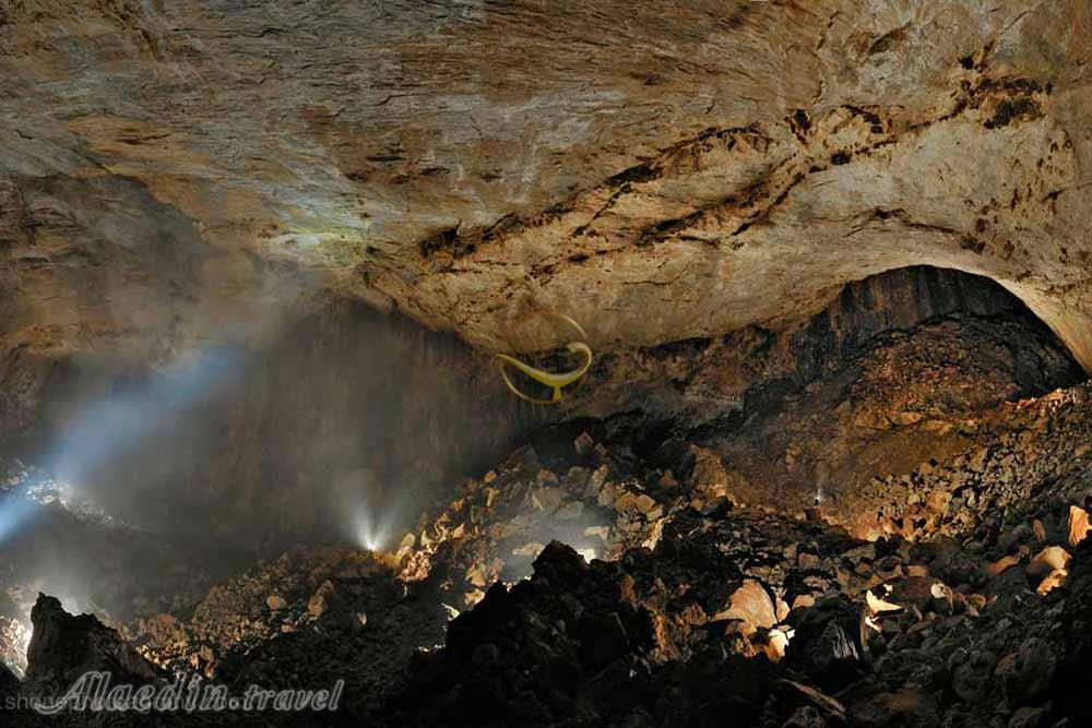غارهای مولو ساراواک | علاءالدین تراول