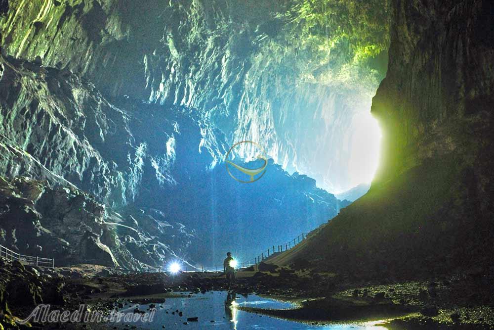 غارهای مولو ساراواک | علاءالدین تراول