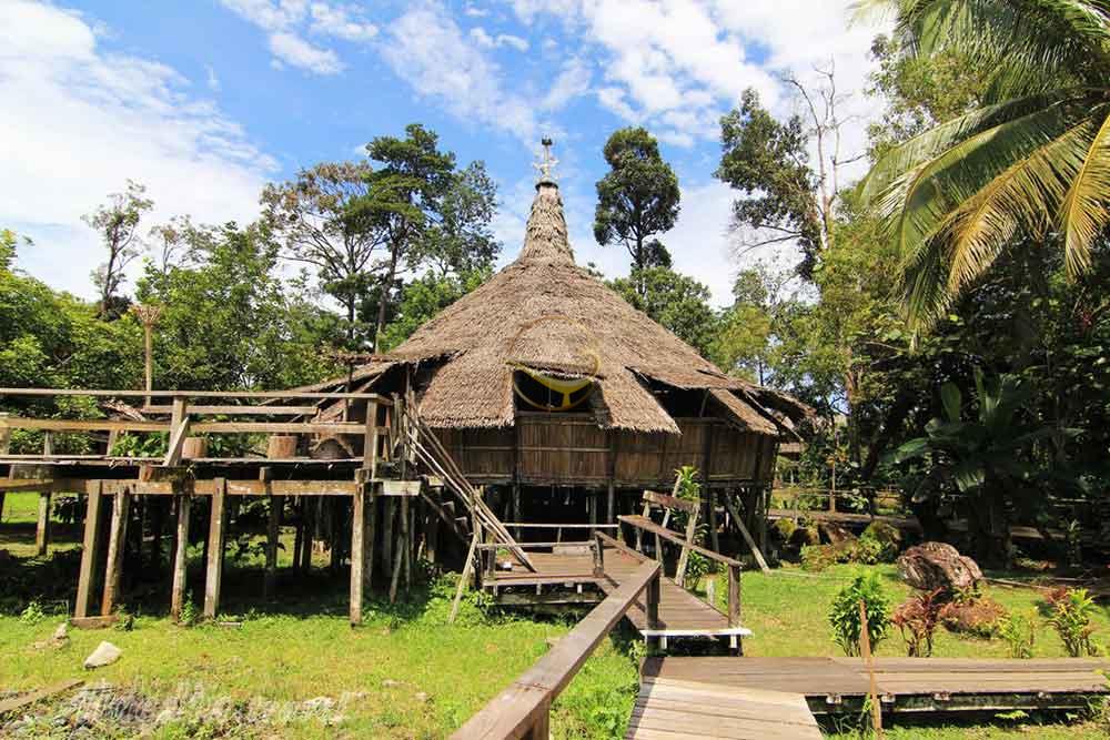 روستای فرهنگی ساراواک | علاءالدین تراول