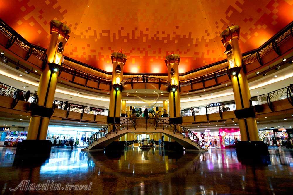 مرکز خرید سان وی پیرامید در سلانگور - مالزی | علاءالدین تراول