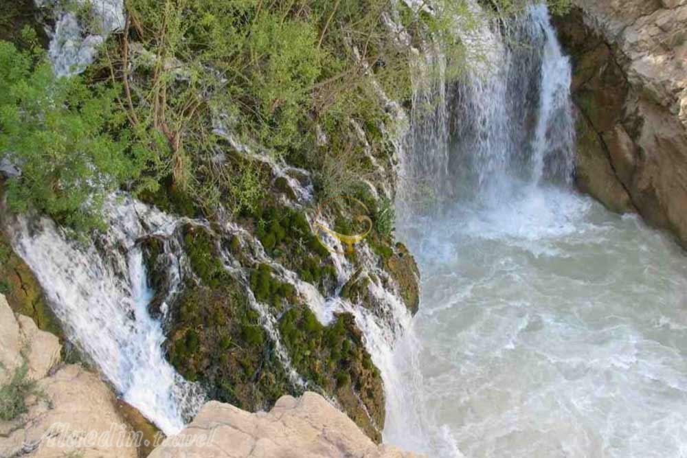 آبشار آب ملخ سمیرم | علاءالدین تراول