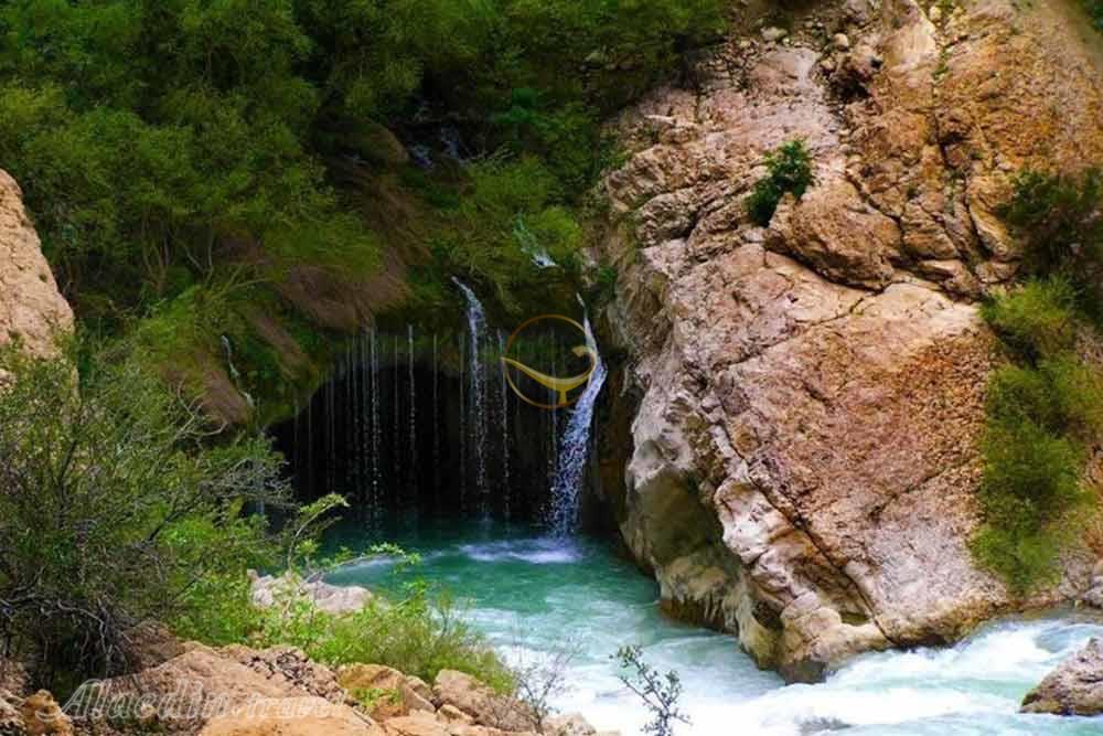 آبشار آب ملخ سمیرم | علاءالدین تراول