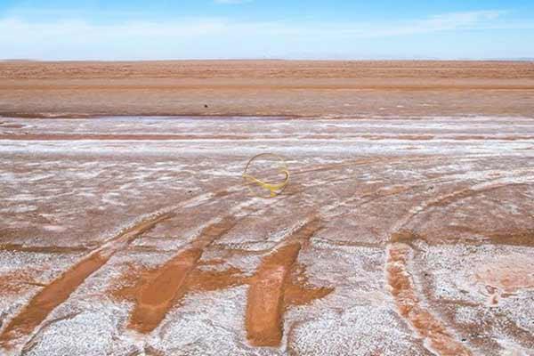 کفه نمک استبرق در شهر بابک