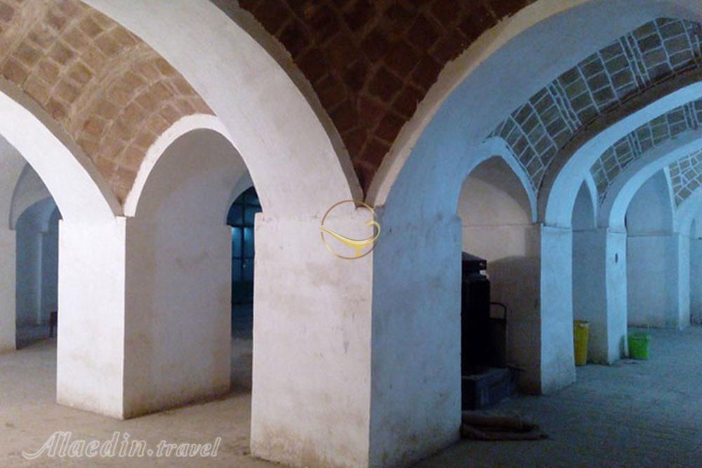 مسجد و حسینیه شهر کهنه در شهر بابک | علاءالدین تراول