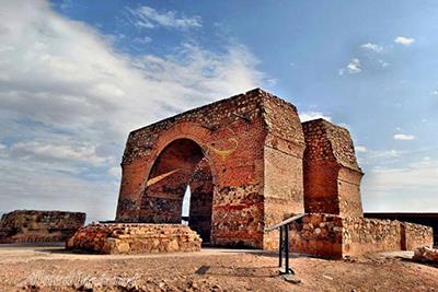 آتشکده ری (تپه میل)