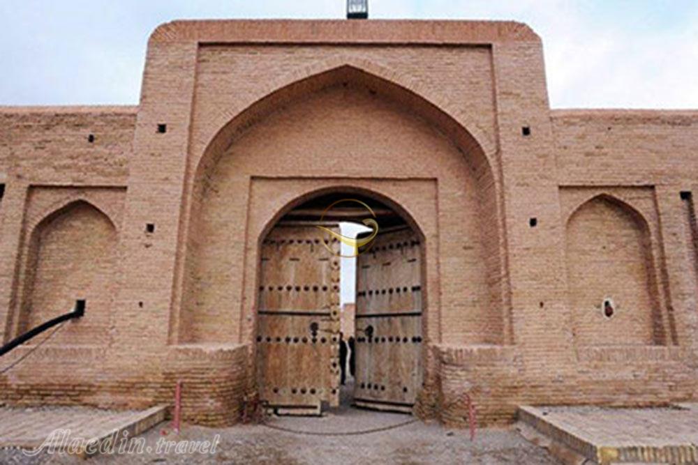 کاروانسرای میان دشت شاهرود | علاءالدین تراول