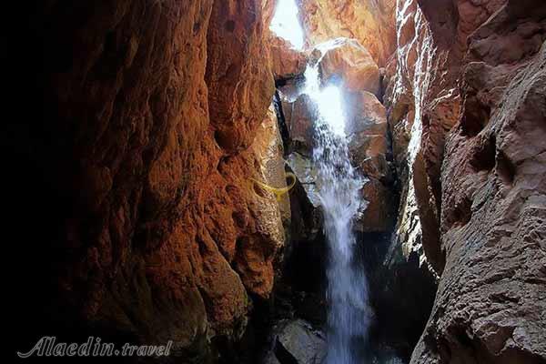 آبشار تنگه داستان شهر مجن در شاهرود
