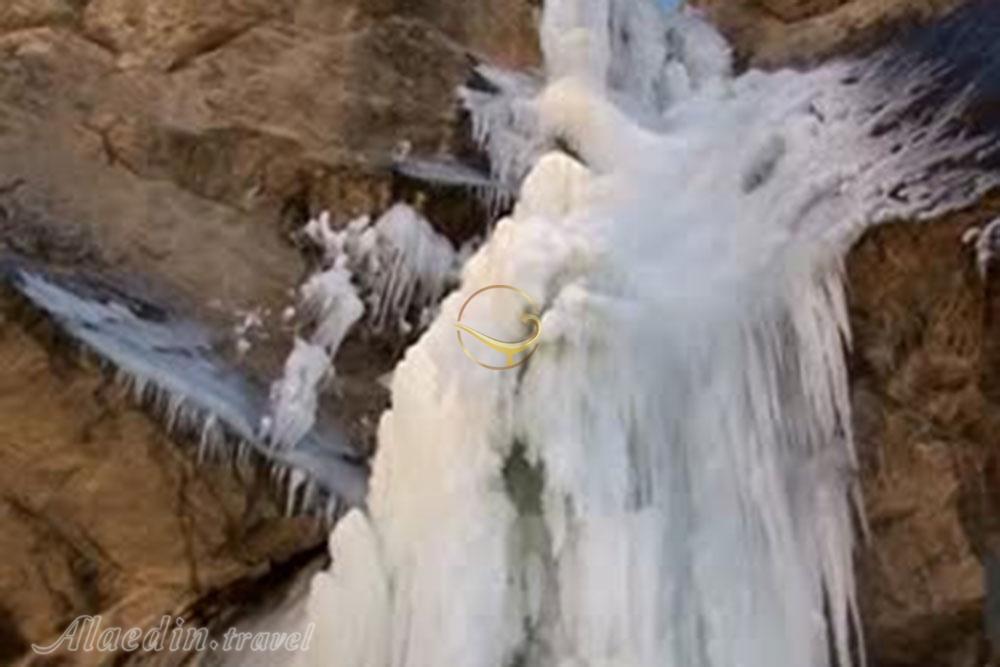 آبشار دشت ارژن (چرونیز) شیراز | علاءالدین تراول