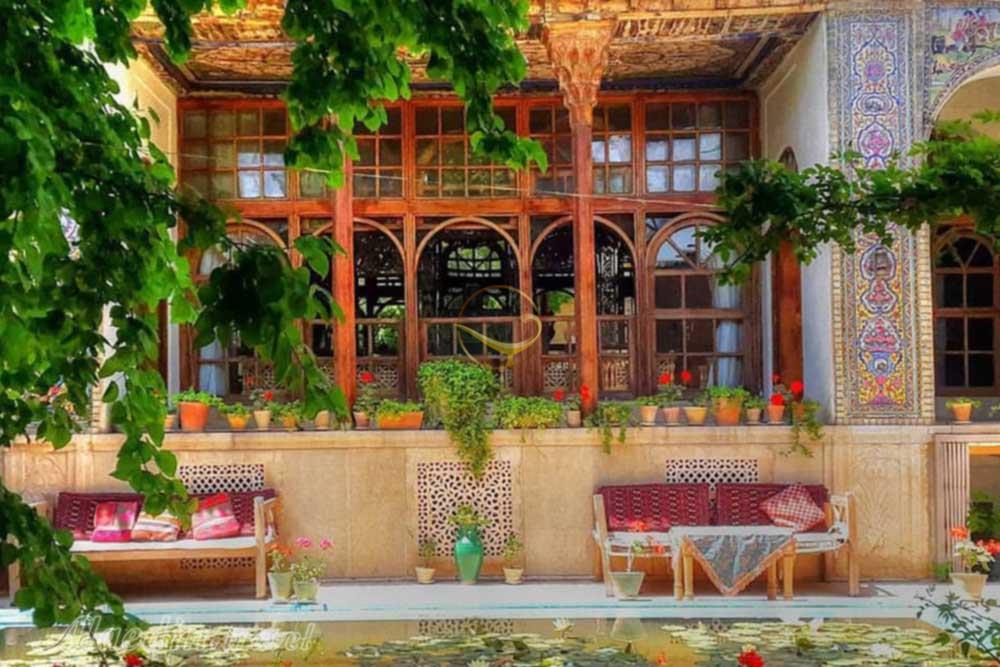 خانه منطقی نژاد (موزه موسیقی) شیراز | علاءالدین تراول