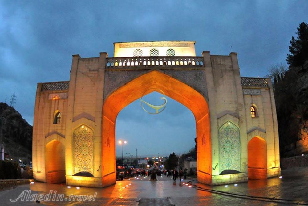 دروازه قرآن در شیراز | علاءالدین تراول