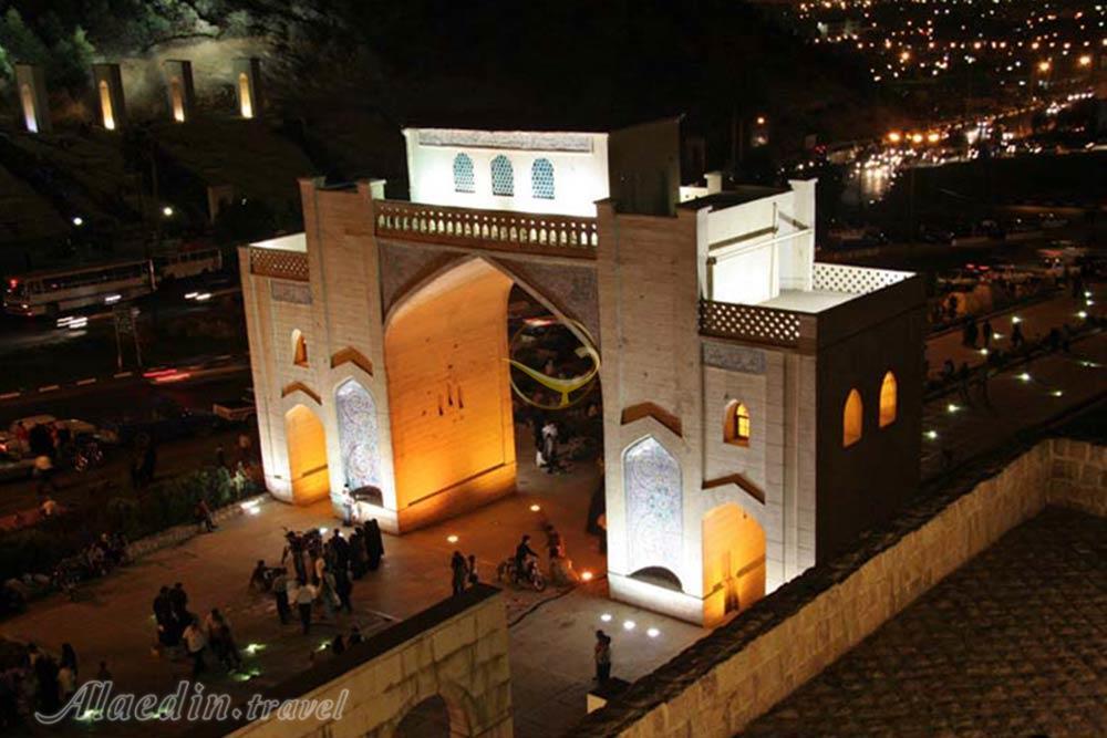 دروازه قرآن در شیراز | علاءالدین تراول