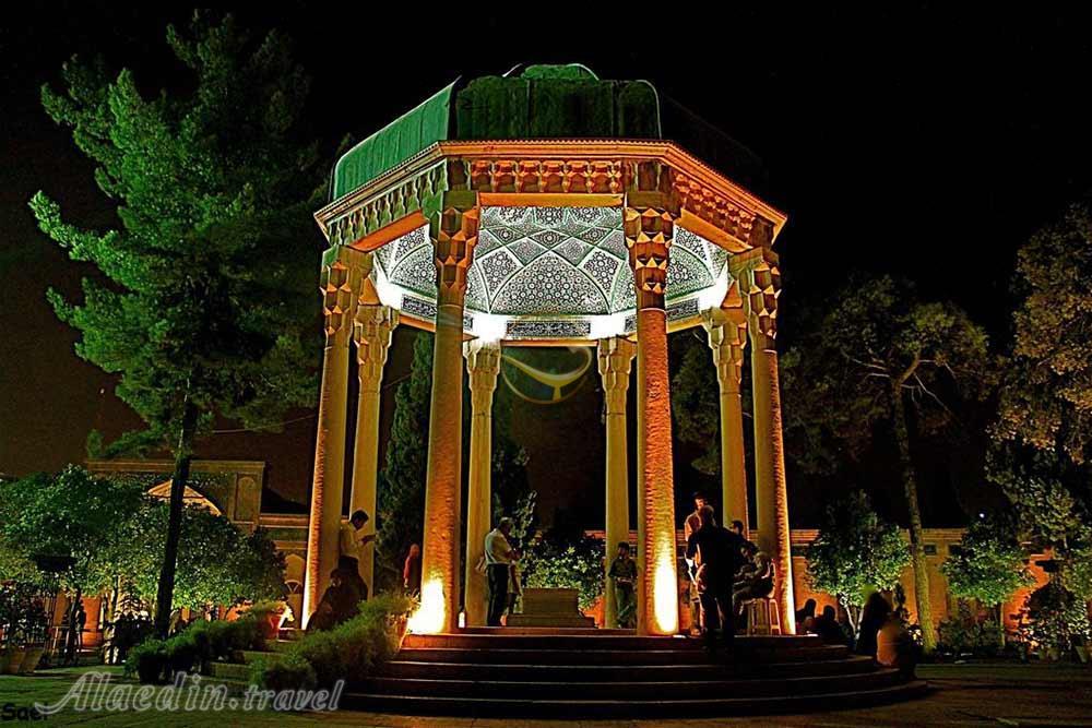 آرامگاه حافظ شیراز | علاءالدین تراول