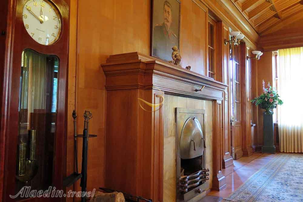 ویلای استالین (کانتسوو داچا) در سوچی روسیه | علاءالدین تراول