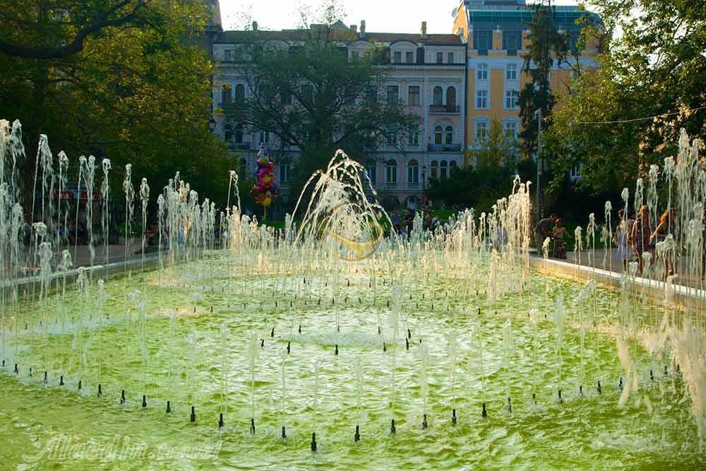 میدان شاهزاده الکساندر باتنبرگ صوفیه - بلغارستان | علاءالدین تراول