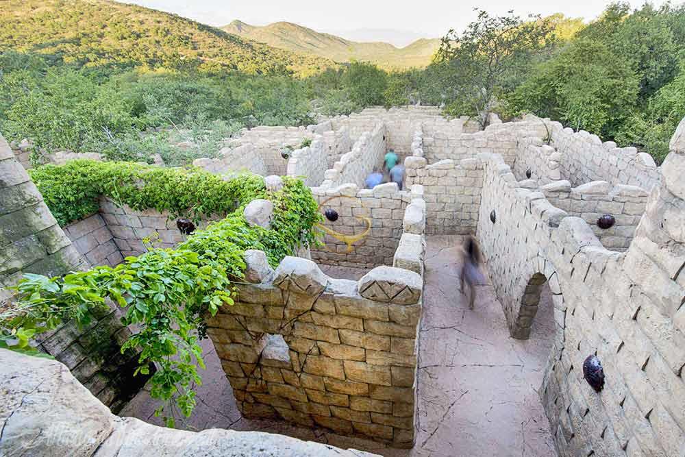 هزارتوی شهر گمشده در سان سیتی | علاءالدین تراول