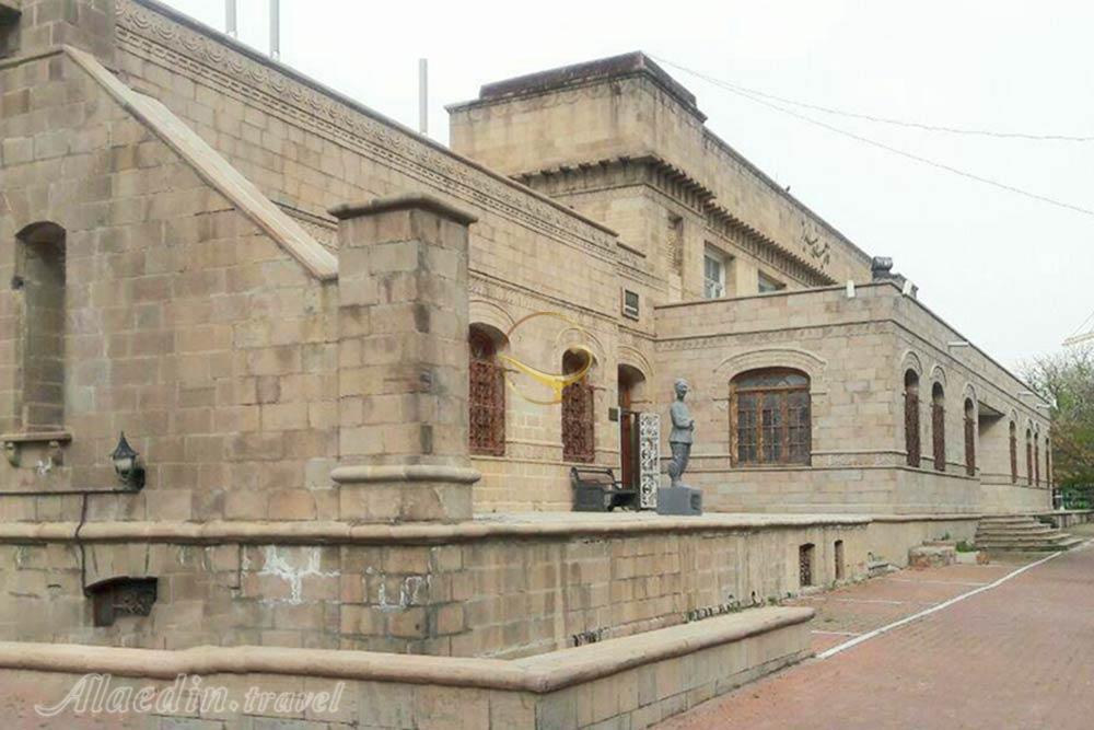 موزه کاریکاتور تبریز | علاءالدین تراول