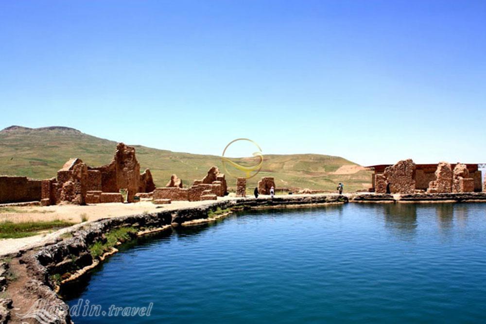 تخت سلیمان تکاب | علاءالدین تراول