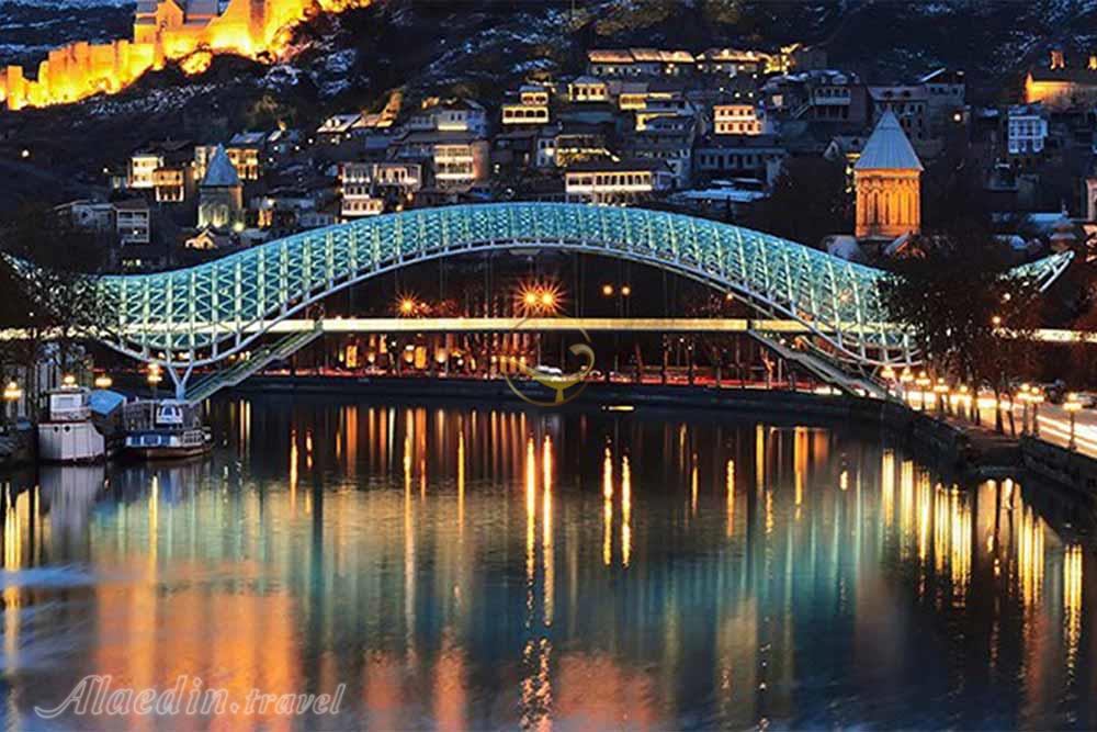 پل صلح تفلیس در گرجستان | علاءالدین تراول