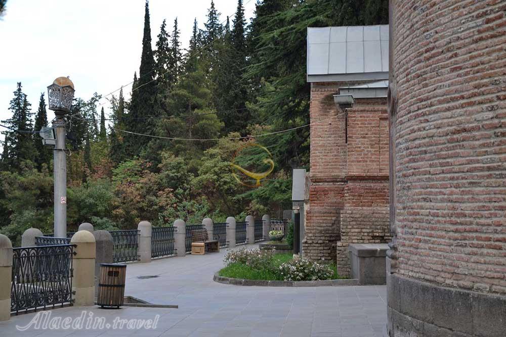 معبد تاتسمیندا در تفلیس - گرجستان | علاءالدین تراول