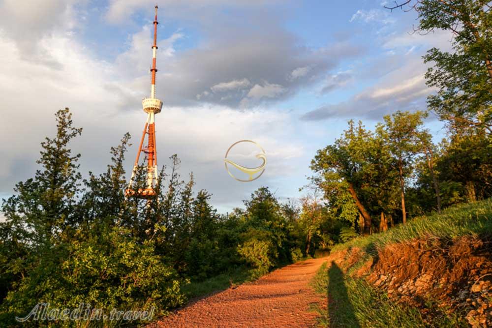 پارک متاتسمیندا در تفلیس - گرجستان | علاءالدین تراول