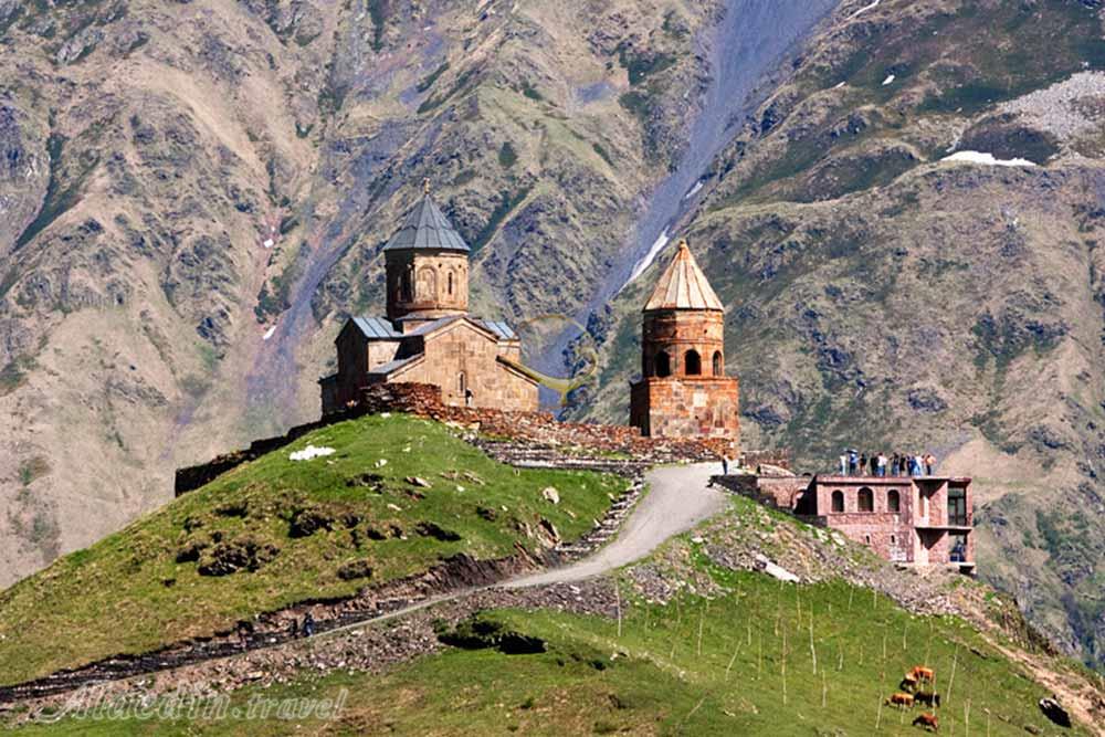 کلیسای سامبا در تفلیس - گرجستان (کلیسای جامع تثلیث) | علاءالدین تراول