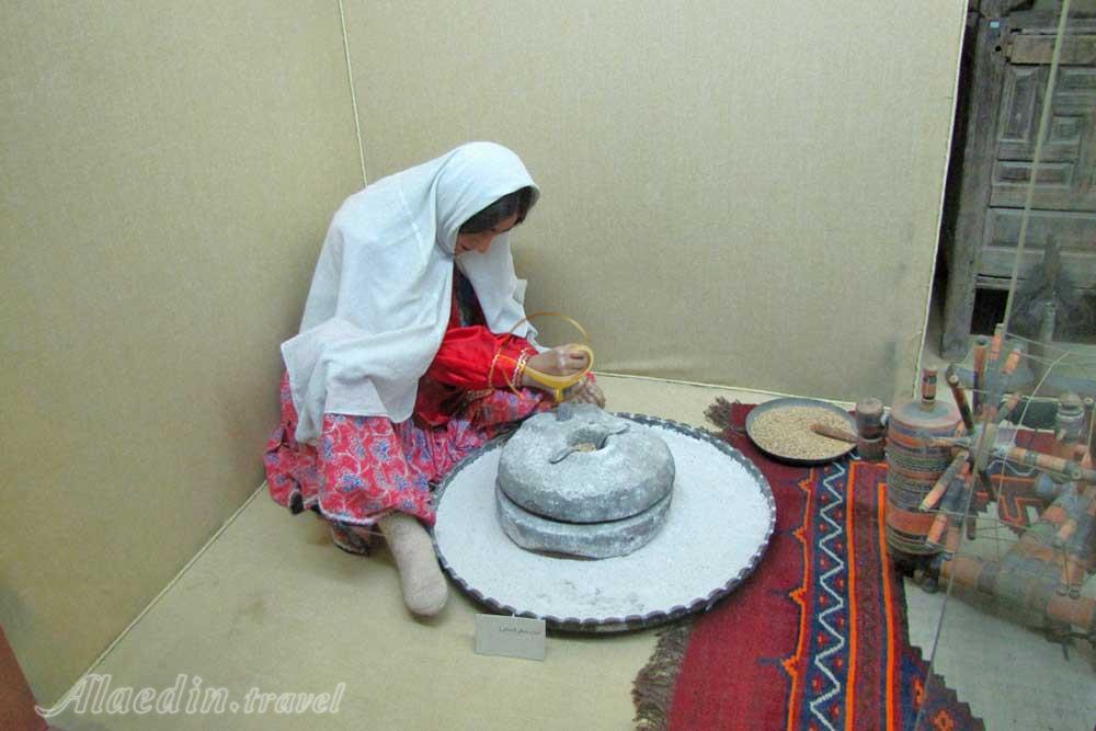 موزه مردم شناسی کاخ گلستان در تهران (کاخ ابیض) | علاءالدین تراول