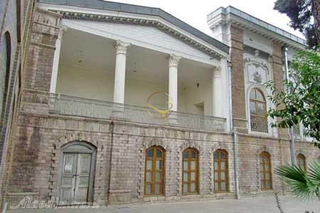 موزه مردم شناسی کاخ گلستان در تهران (کاخ ابیض)