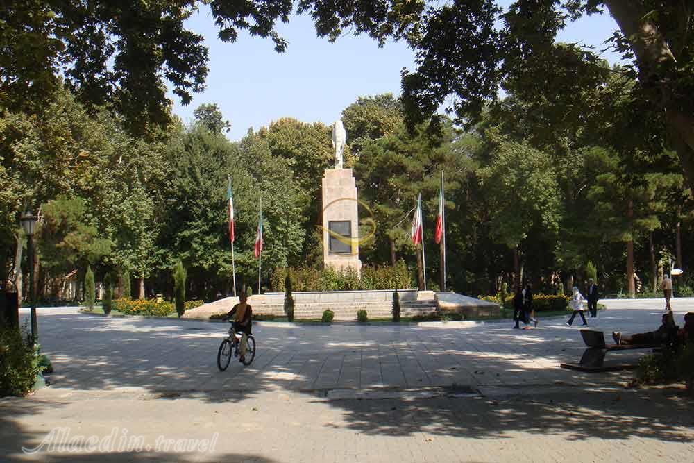 پارک شهر تهران | علاءالدین تراول