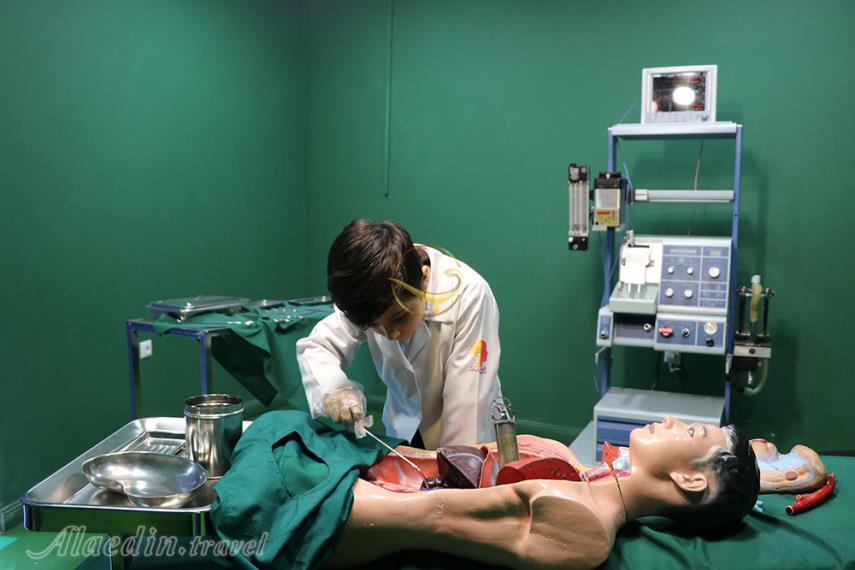 دکتر لند | علاءالدین تراول