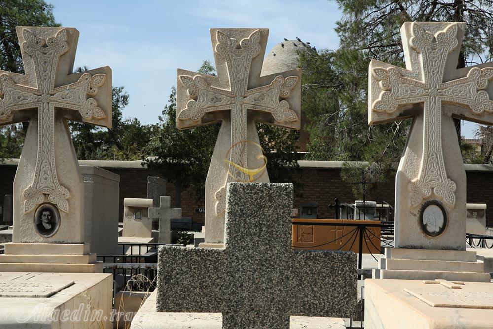 گورستان دولاب تهران | علاءالدین تراول