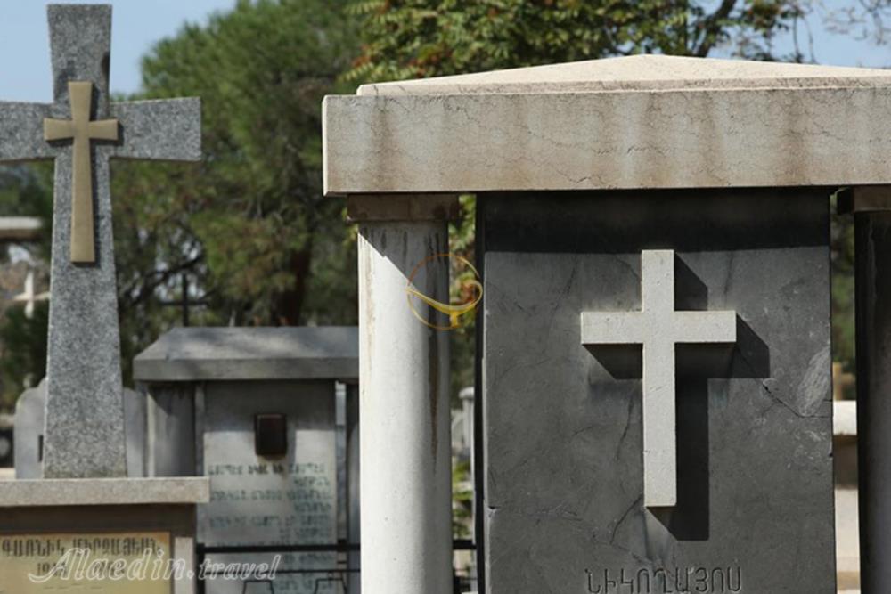 گورستان دولاب تهران | علاءالدین تراول