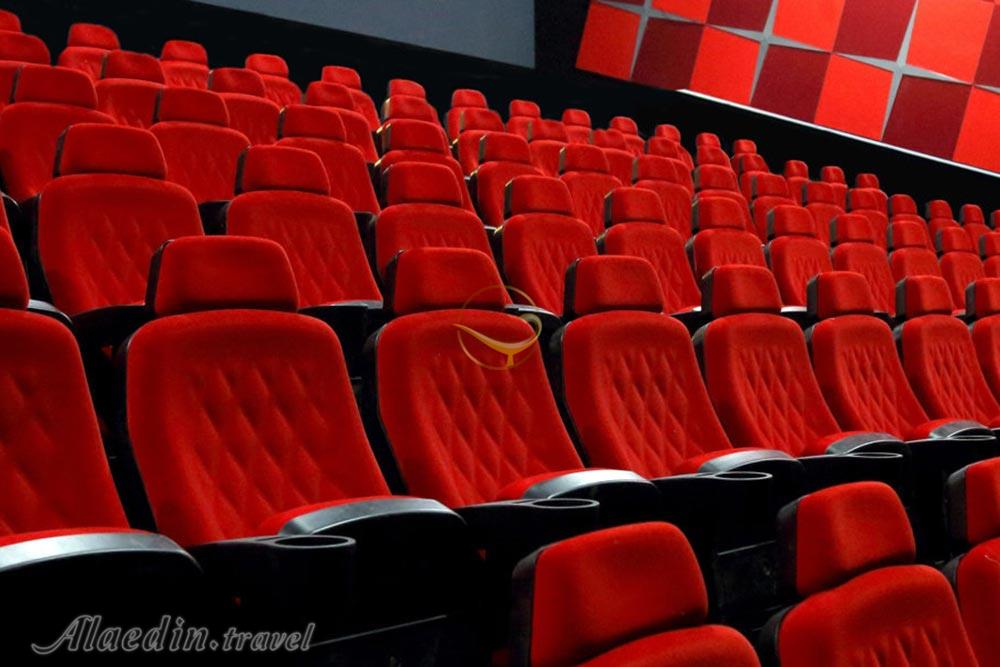 پردیس سینمایی ایران مال - تهران | علاءالدین تراول