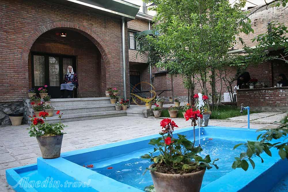 خانه جلال آل احمد (خانه موزه سیمین و جلال) تهران | علاءالدین تراول