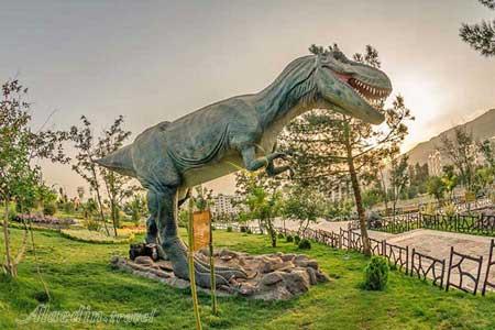 پارک حیوانات و ژوراسیک پارک تهران