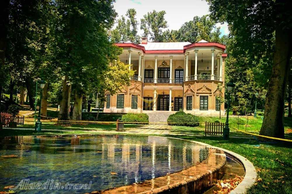 کوشک احمد شاهی در مجموعه کاخ نیاوران تهران | علاءالدین تراول