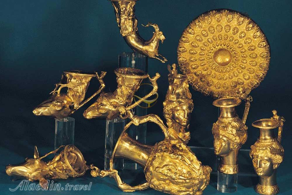 موزه رضا عباسی در تهران | علاءالدین تراول