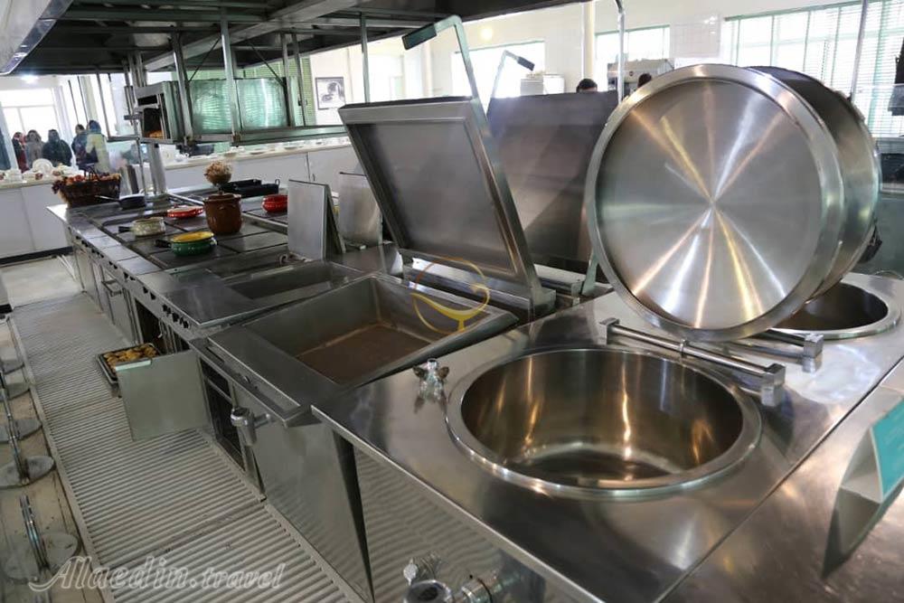 موزه آشپزخانه سلطنتی کاخ سعدآباد تهران | علاءالدین تراول