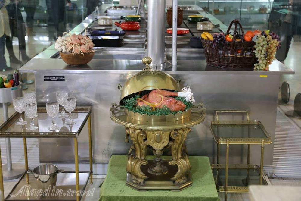 موزه آشپزخانه سلطنتی کاخ سعدآباد تهران | علاءالدین تراول