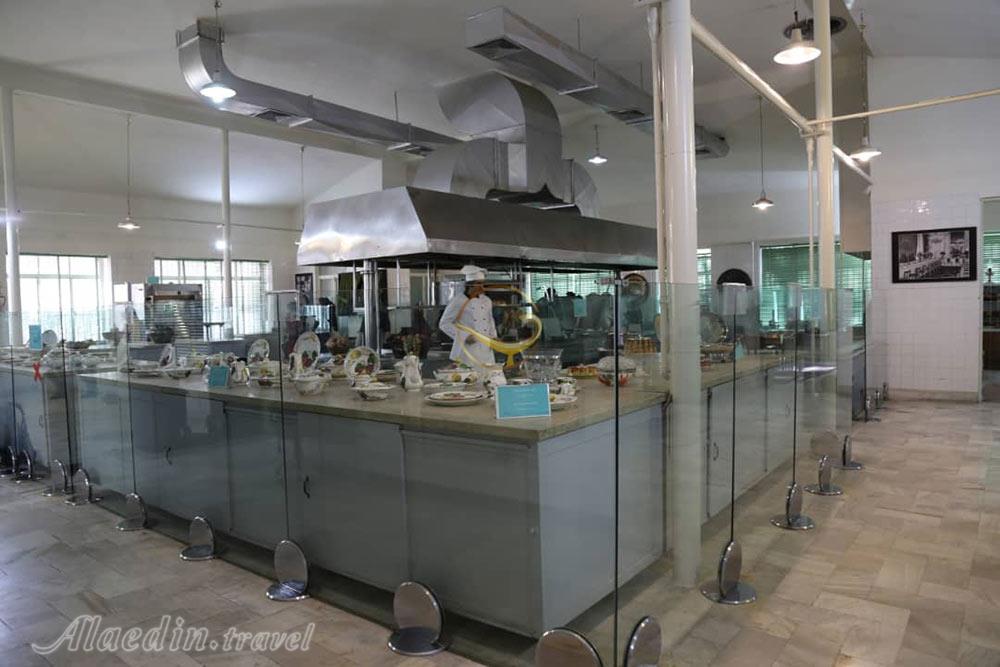 موزه آشپزخانه سلطنتی کاخ سعدآباد تهران | علاءالدین تراول