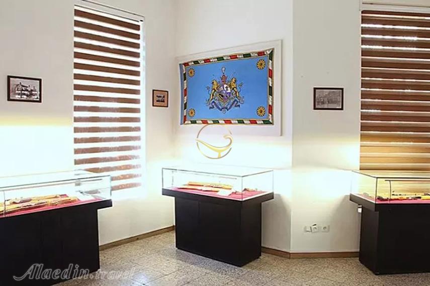 موزه سلاح های دربار کاخ سعدآباد تهران | علاءالدین تراول