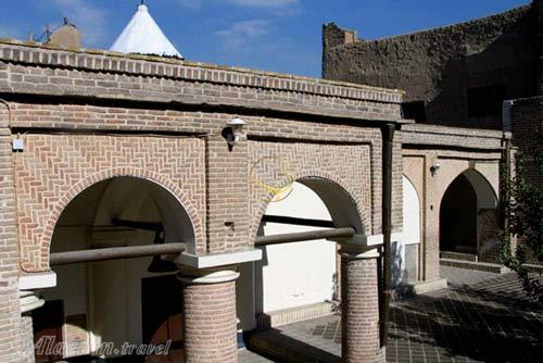 کلیسا تادئوس و بارتوقیمئوس مقدس در تهران