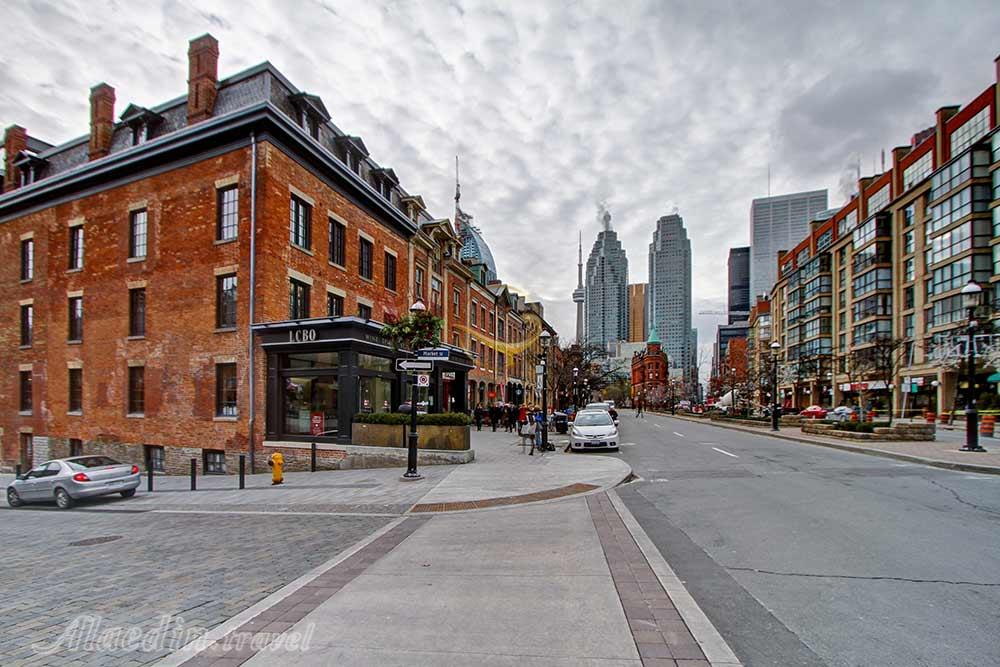 بازار سنت لارنس تورنتو | علاءالدین تراول