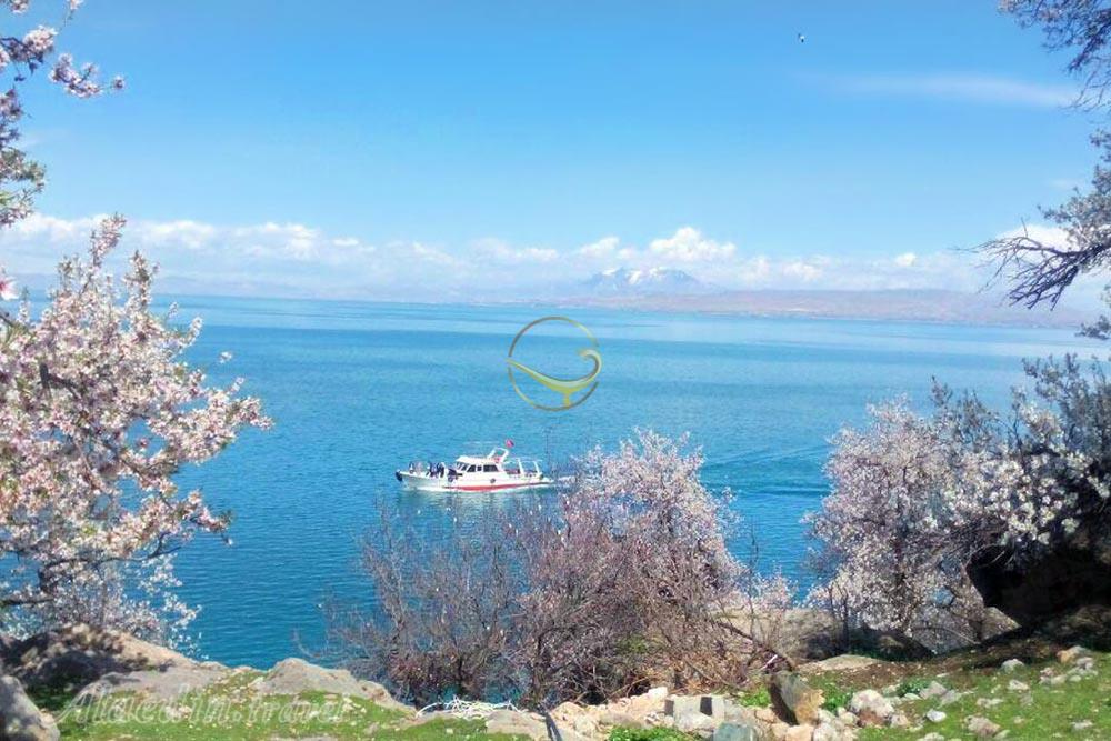 جزیره آختامار در وان - ترکیه | علاءالدین تراول