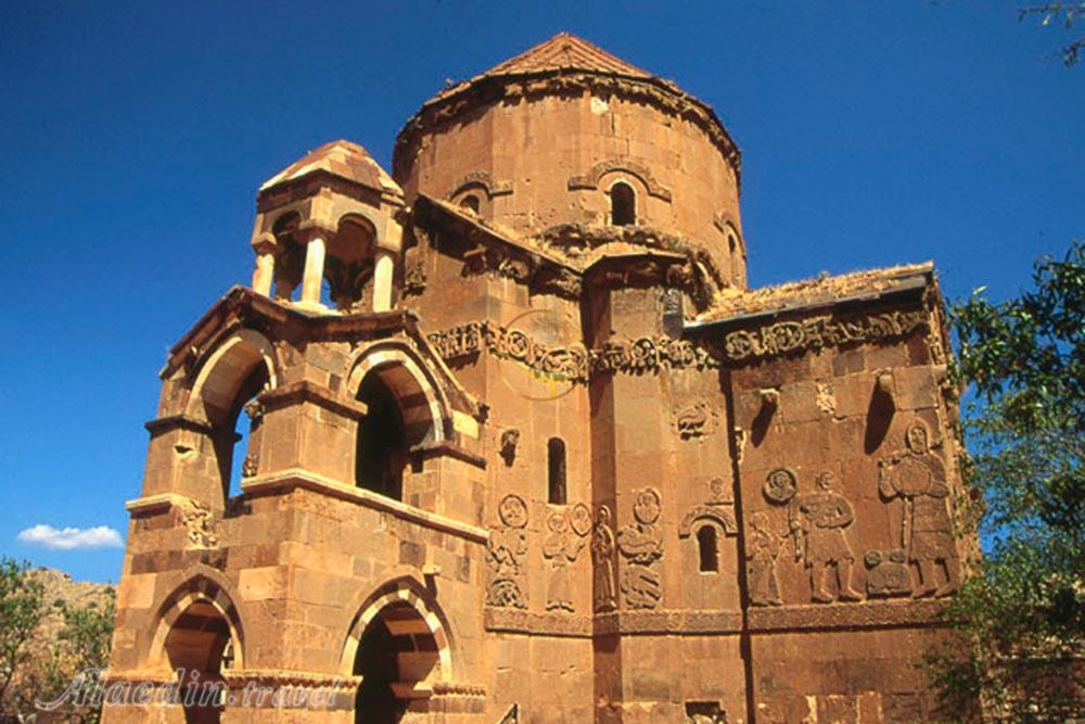 کلیسای صلیب مقدس وان در ترکیه | علاءالدین تراول