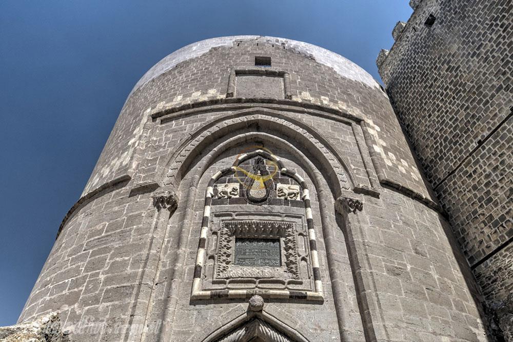 قلعه هوساپ وان در ترکیه | علاءالدین تراول