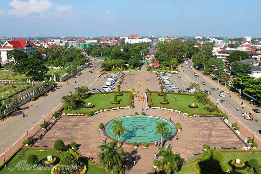 بنای یادبود پاتوکسای در وین تیان | علاءالدین تراول