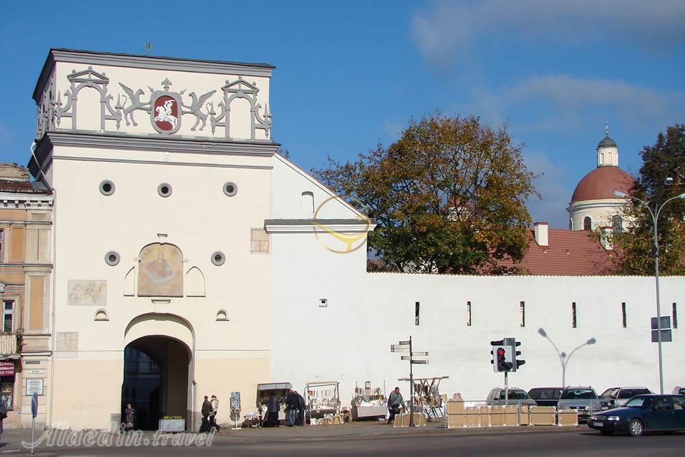 دروازه داون در ویلنیوس - لیتوانی | علاءالدین تراول