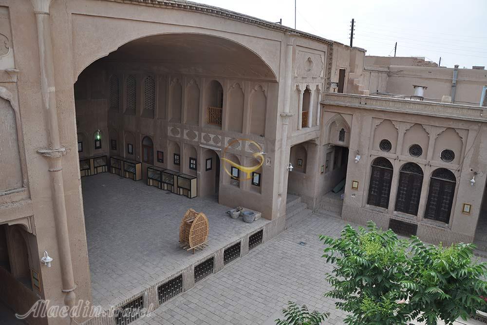 خانه لاری ها در یزد | علاءالدین تراول