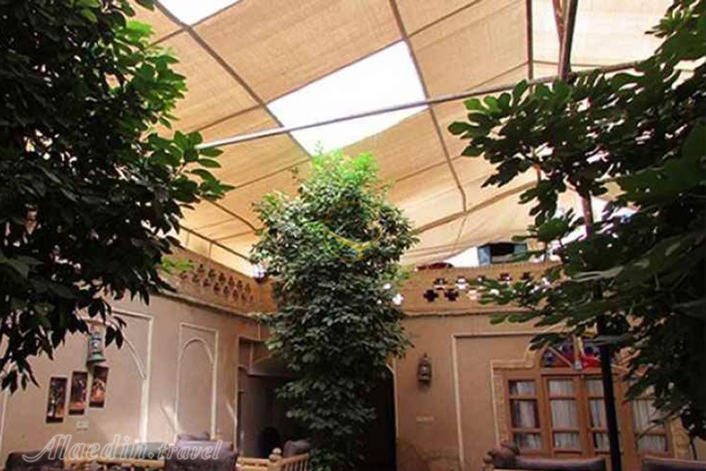 خانه تاریخی شاه شجاع یزد (خانه رشتیان) | علاءالدین تراول