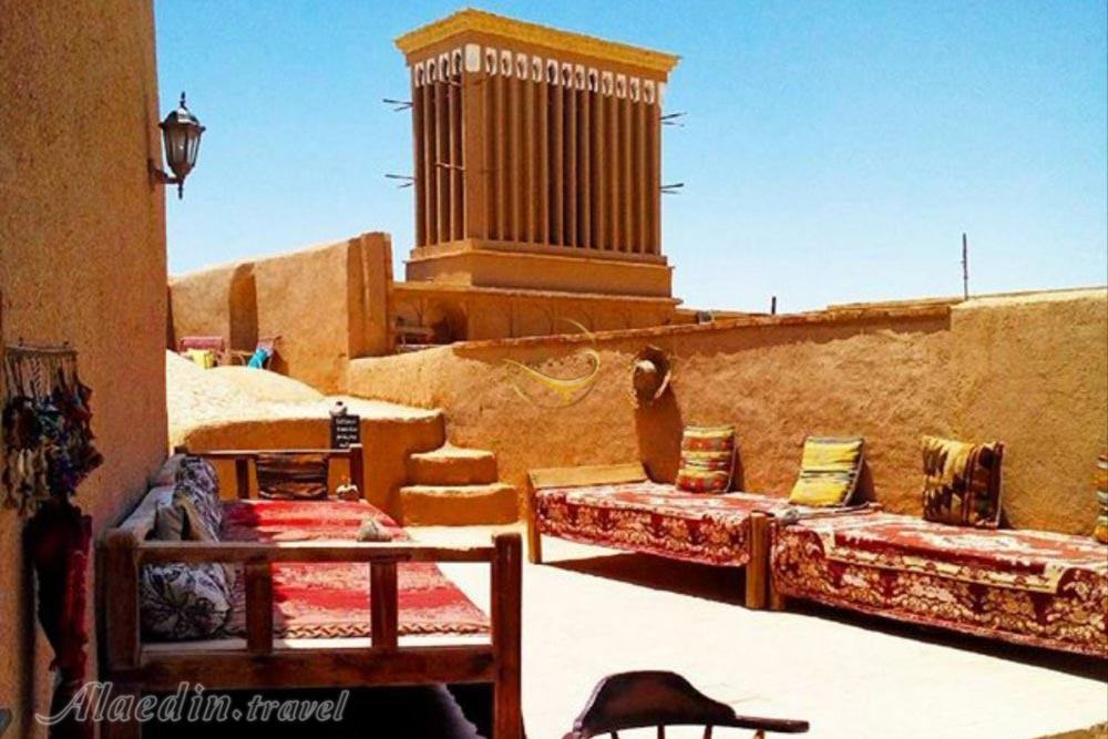 کافه هنر (خانه هنر) یزد | علاءالدین تراول